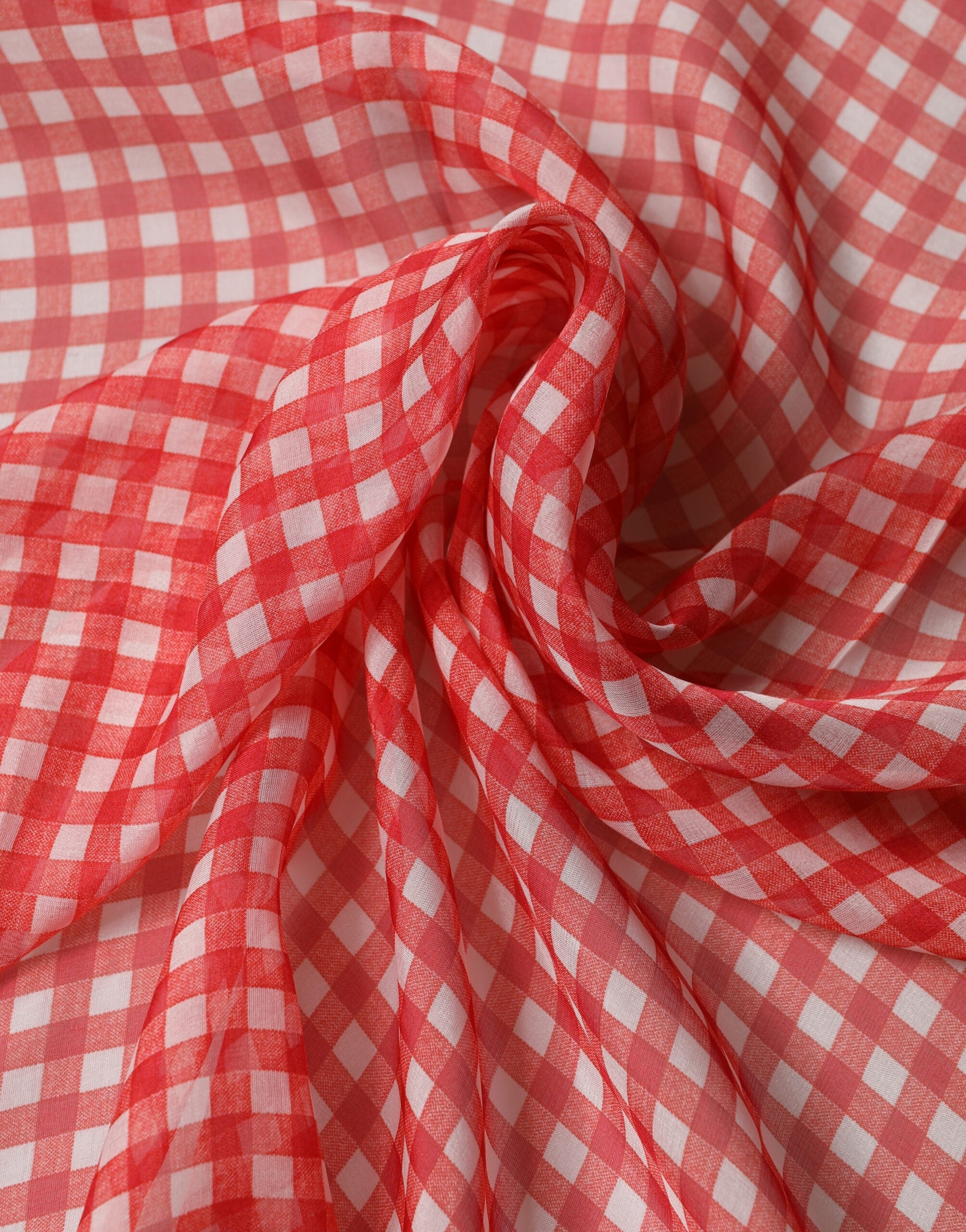 Bílo-červený kostkovaný hedvábný šál/foulard 140 cm x 136 cm