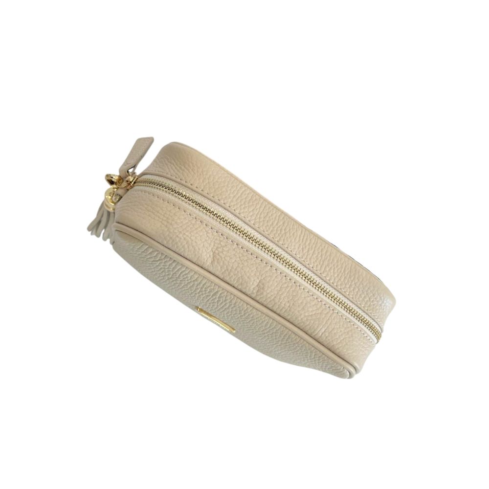Béžová crossbody kabelka z hovězí kůže
