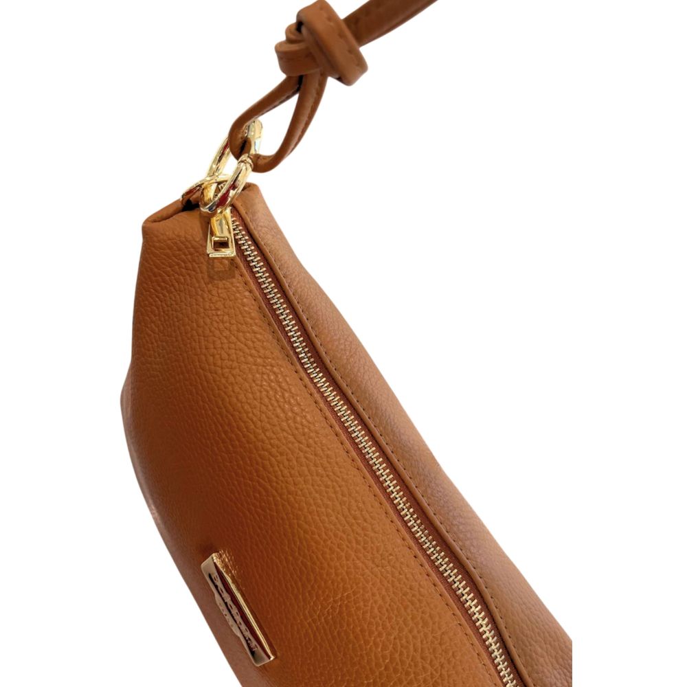 Hnědá kožená clutch kabelka
