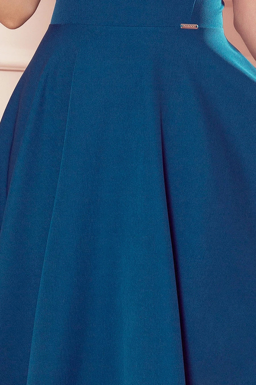 Flared dress – heart-shaped neckline – Sea color