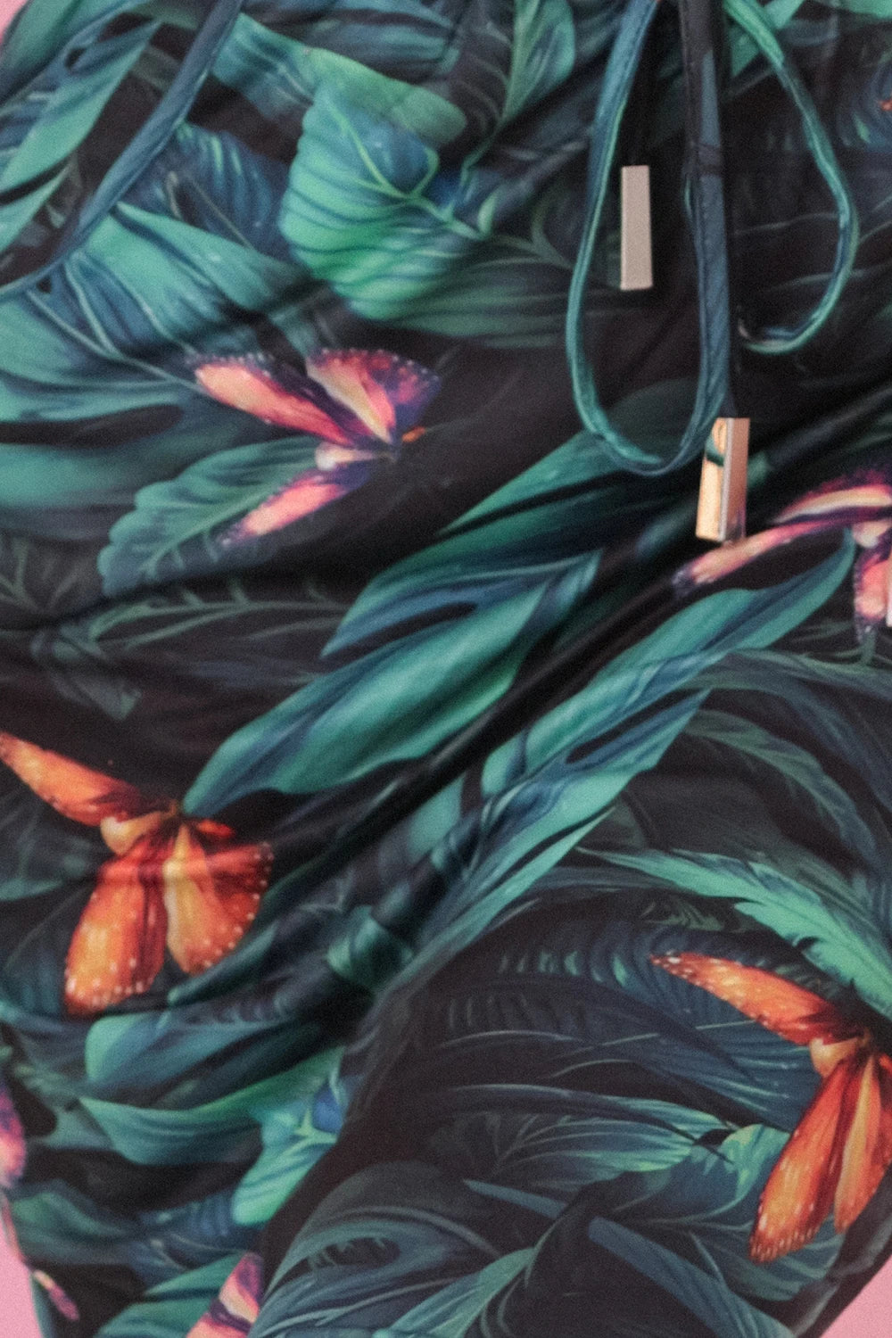Sports dress with pockets and ties – 3D Leaves