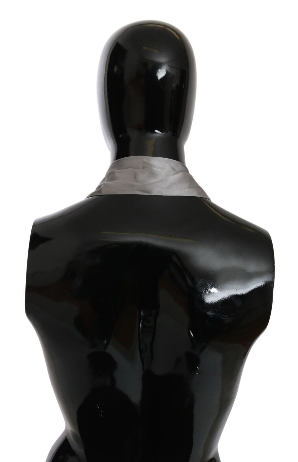 Šátek na krk z metalického stříbrného hedvábí