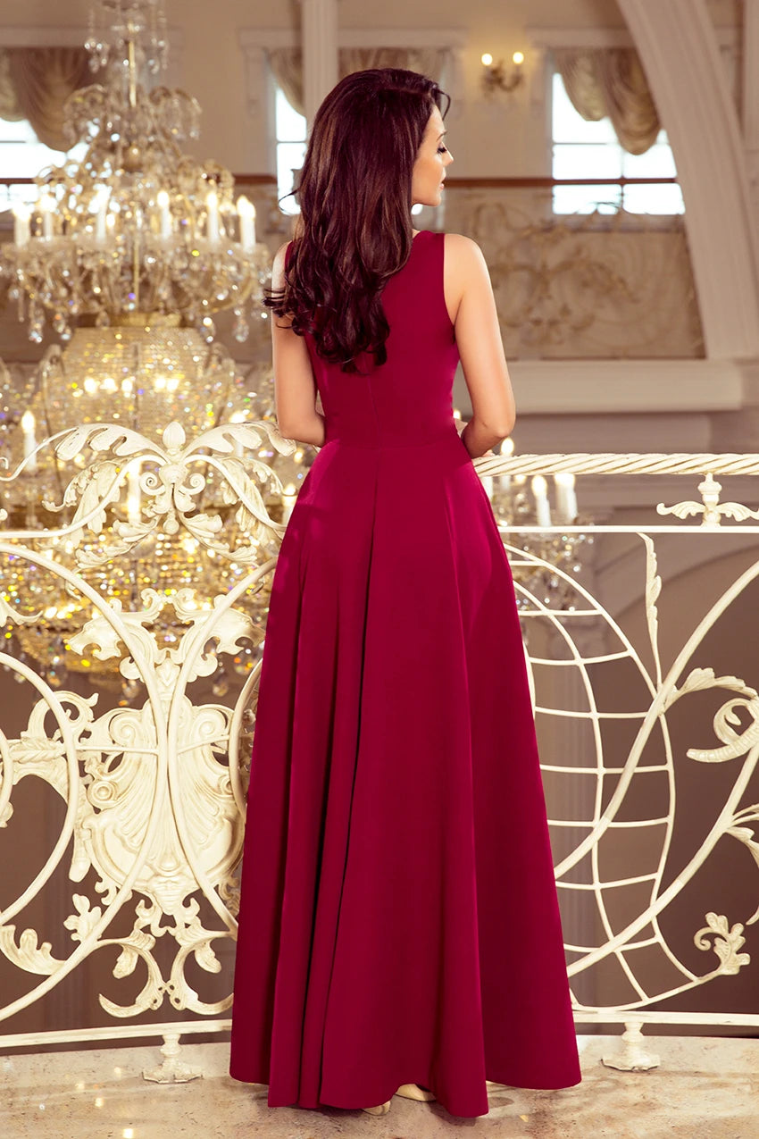 CINDY long dress with a neckline – Burgundy