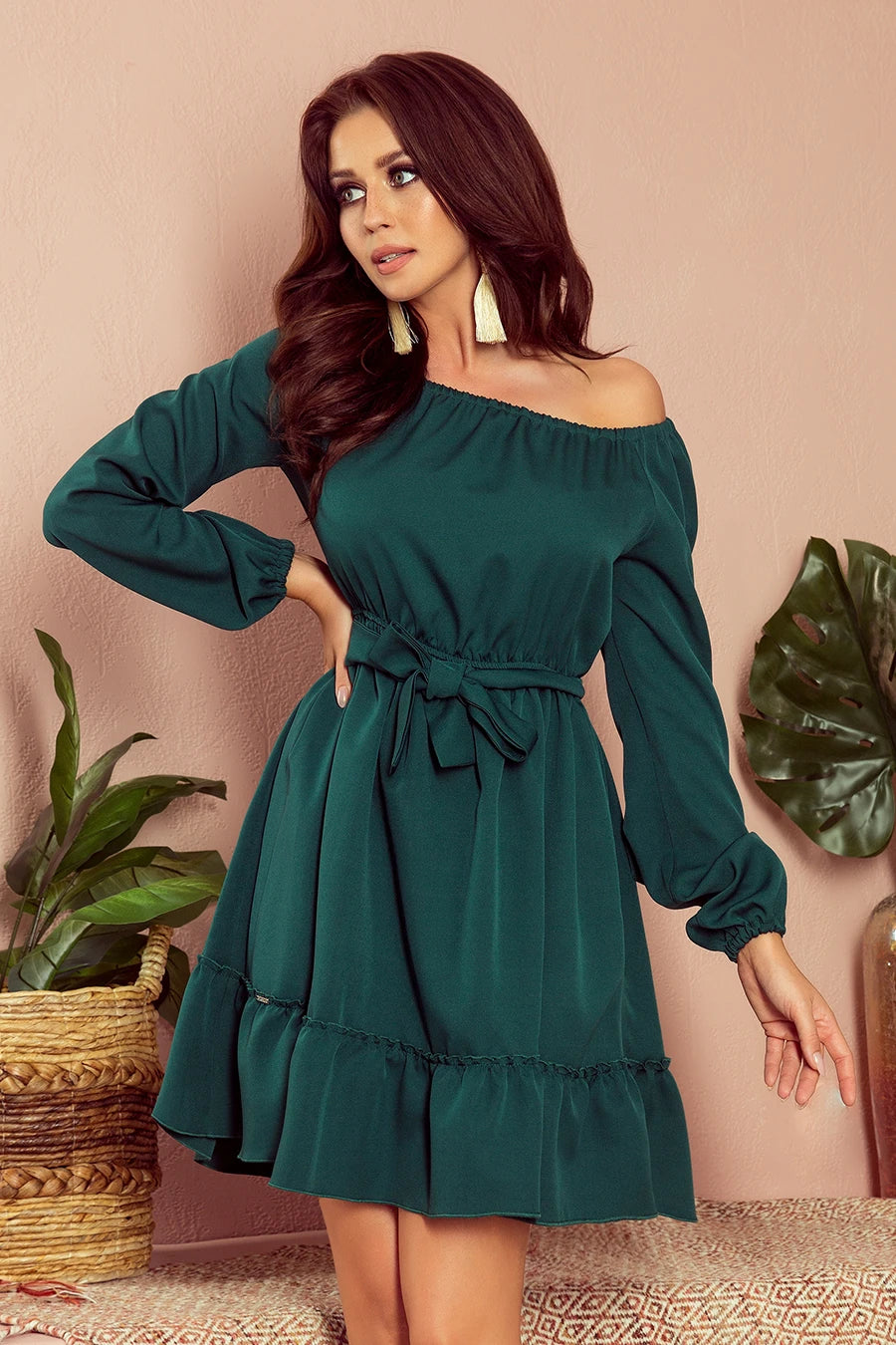 DAISY Dress with frills – Green