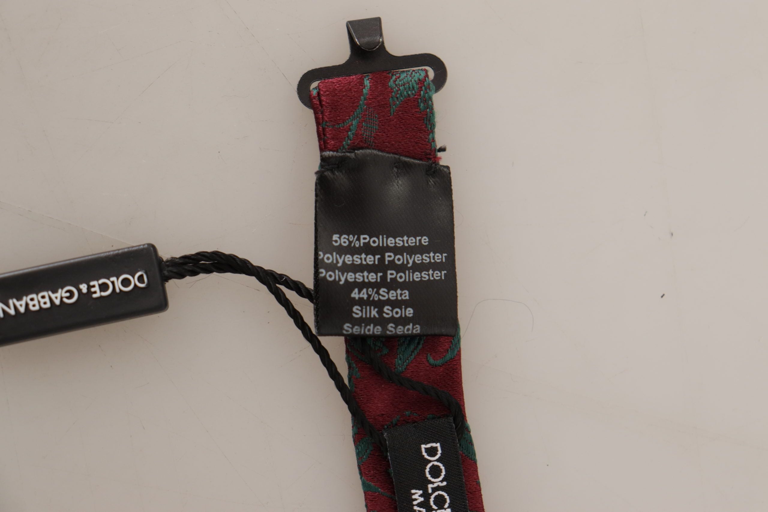 Motýlek Papillon s kaštanovým vzorem a nastavitelným výstřihem