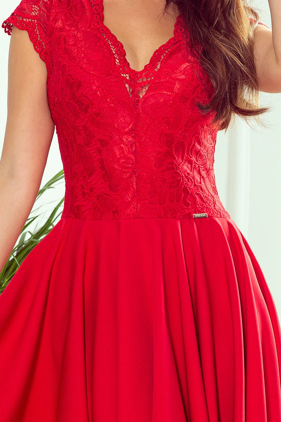 -SS2020 PATRICIA – dress with longer back with lace neckline – Red