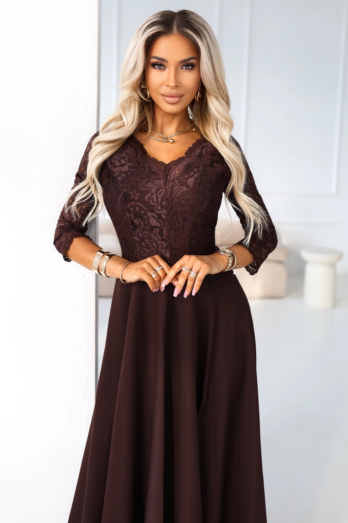 AMBER elegant long lace dress with a neckline – Chocolate
