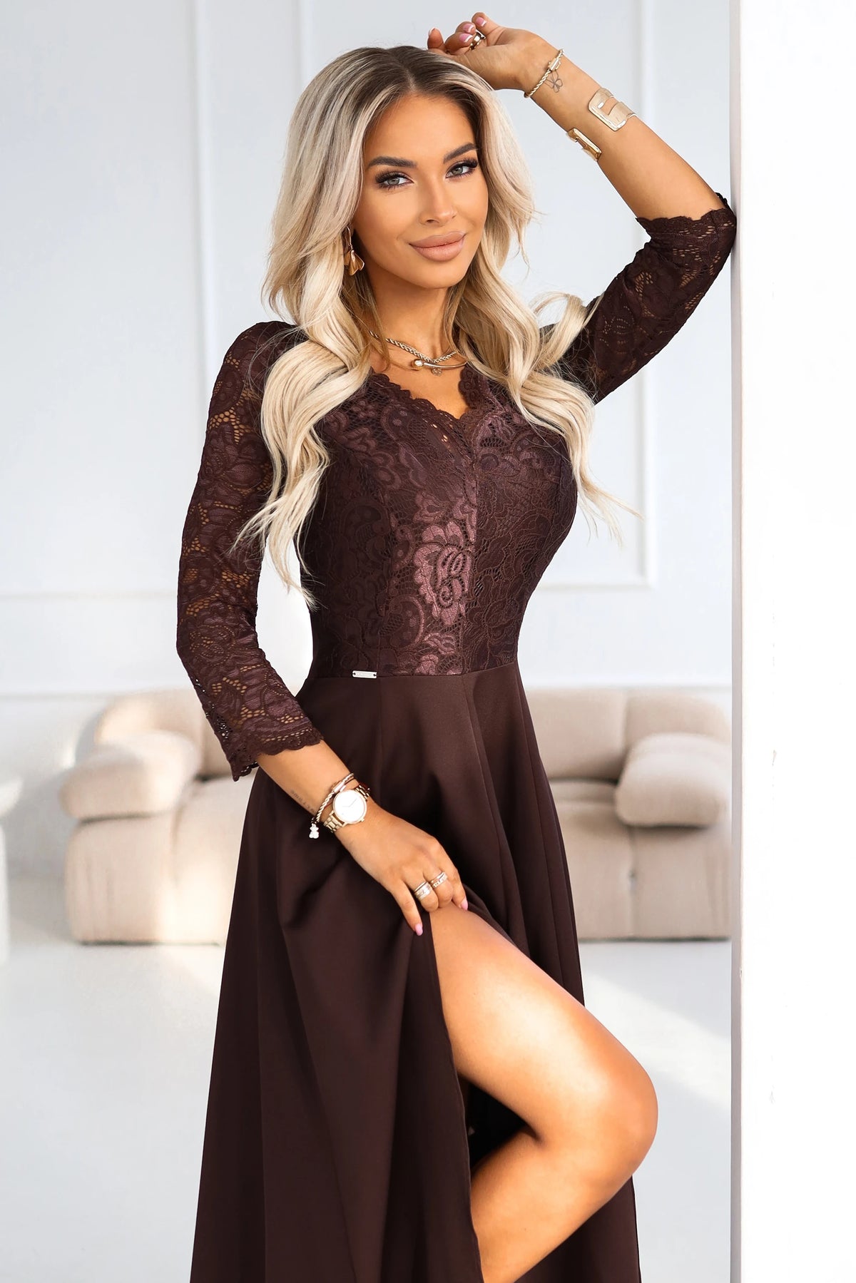 AMBER elegant long lace dress with a neckline – Chocolate