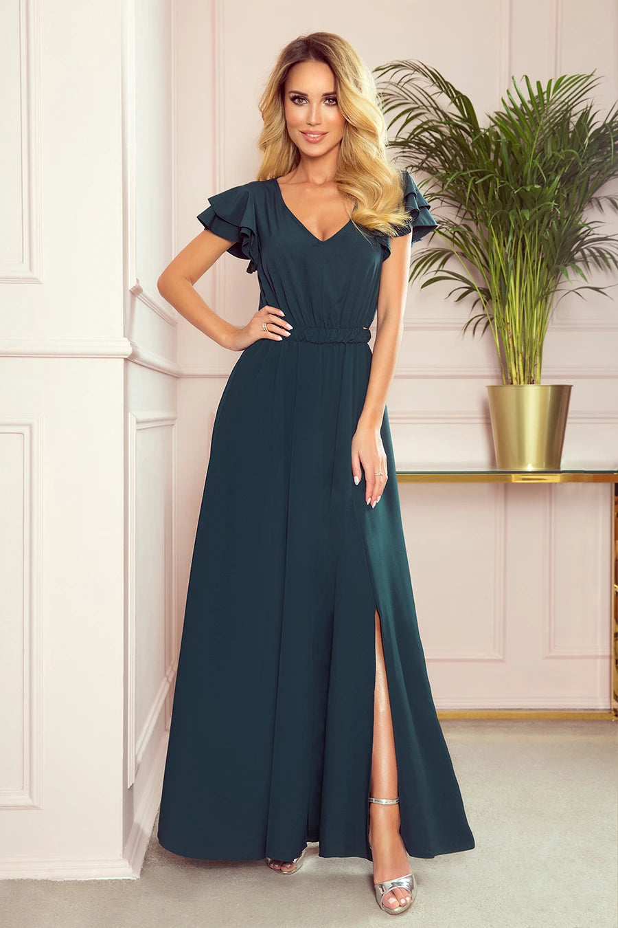 LIDIA long dress with neckline and frills – Green