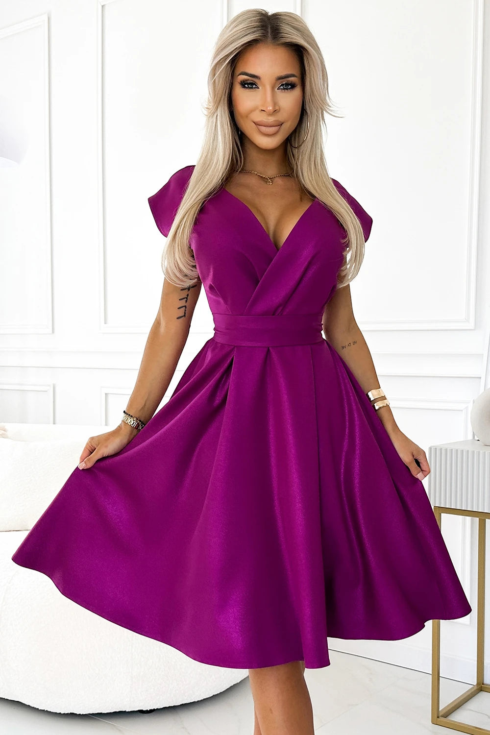 SCARLETT flared dress with a neckline – Fuchsia With Glitter