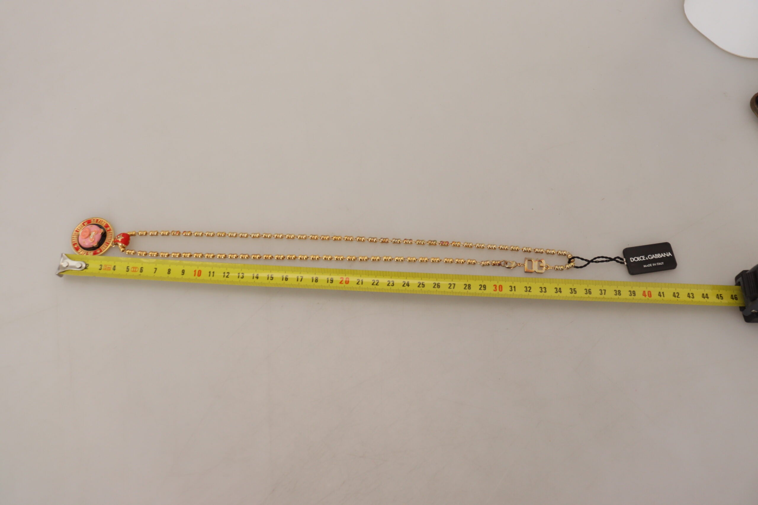 Náhrdelník s logem a zlatým řetízkem SUPER PISÁT