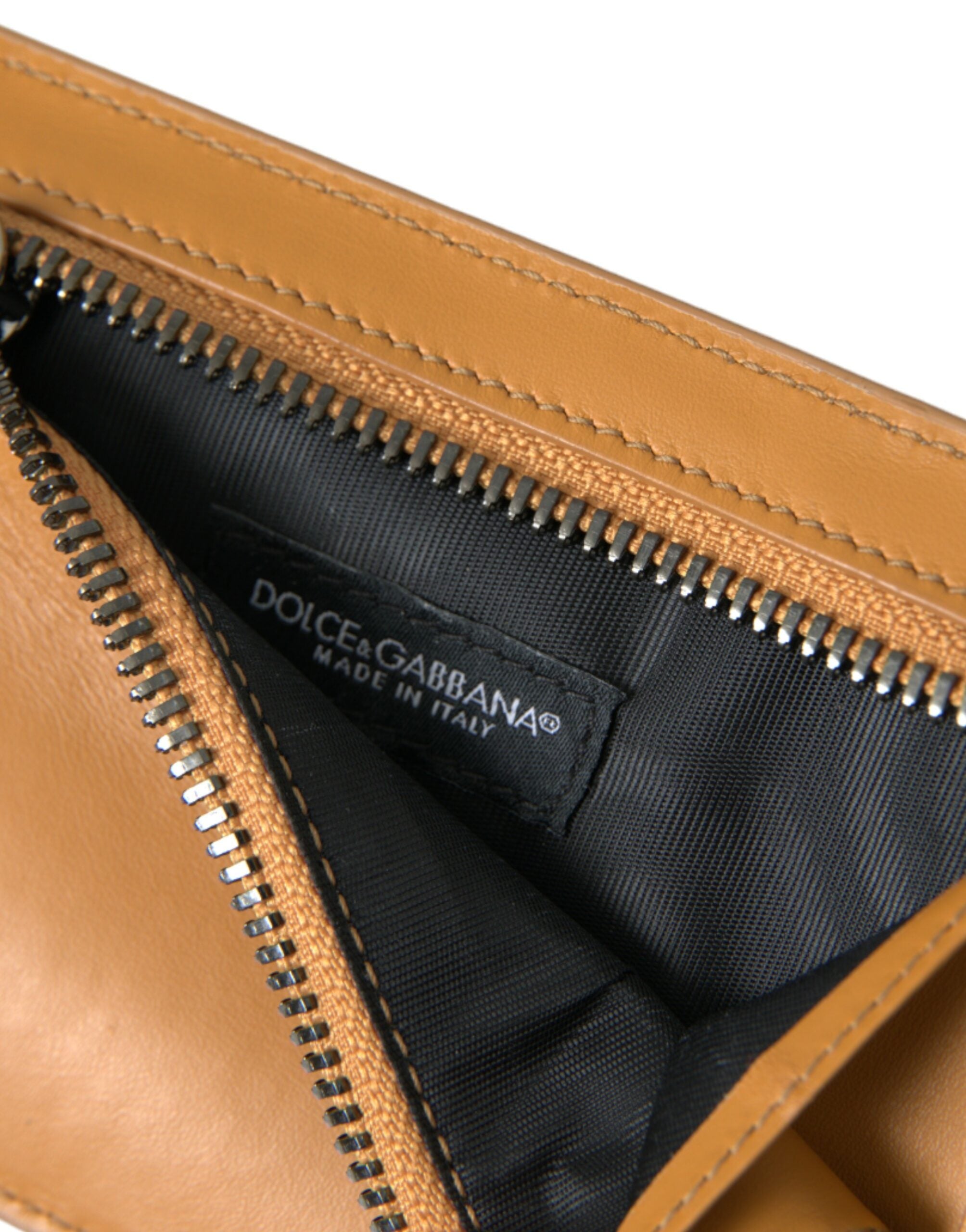 Oranžová kožená peněženka s klipem na kreditní karty