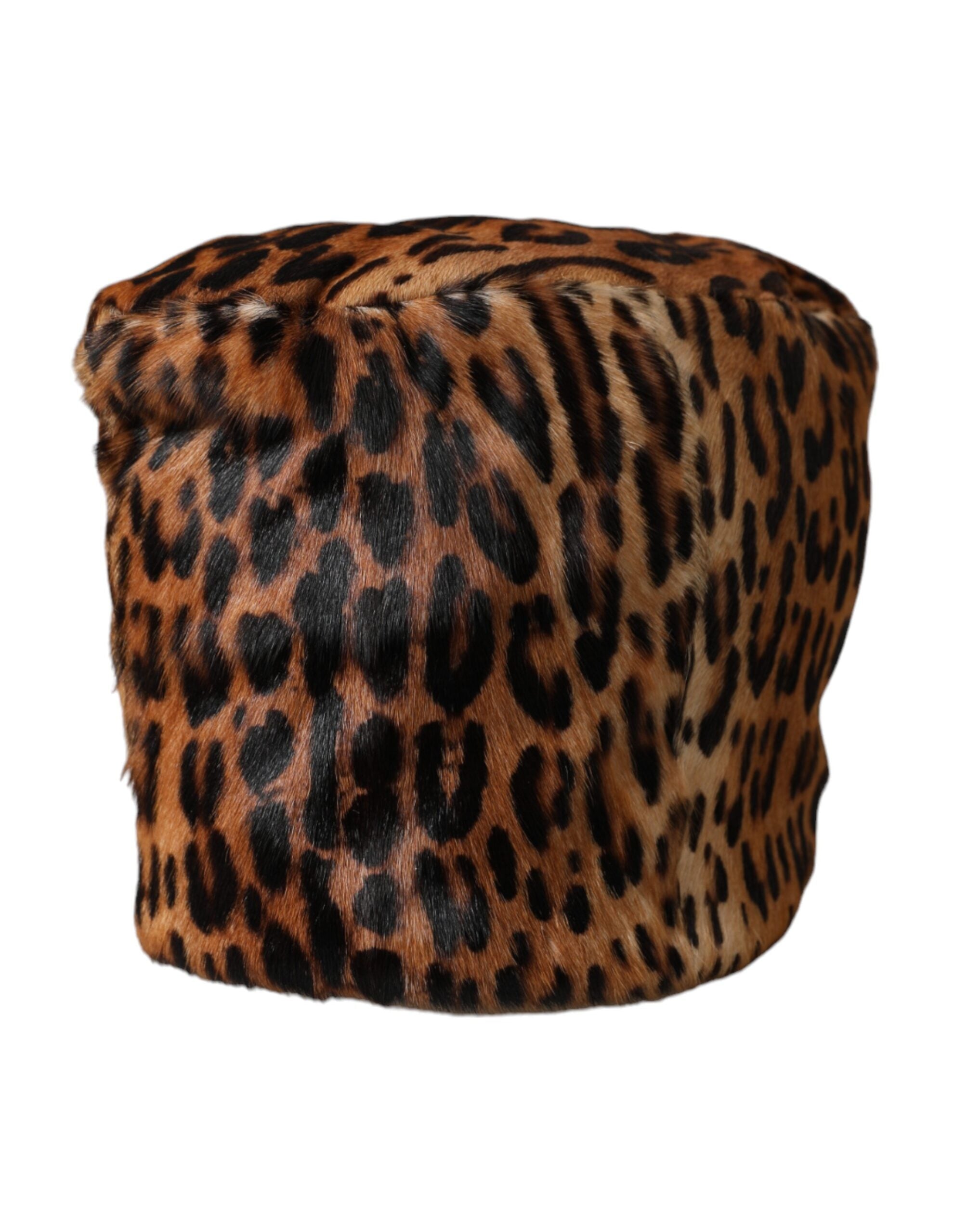 Dámský klobouk z hnědé leopardí kožešiny