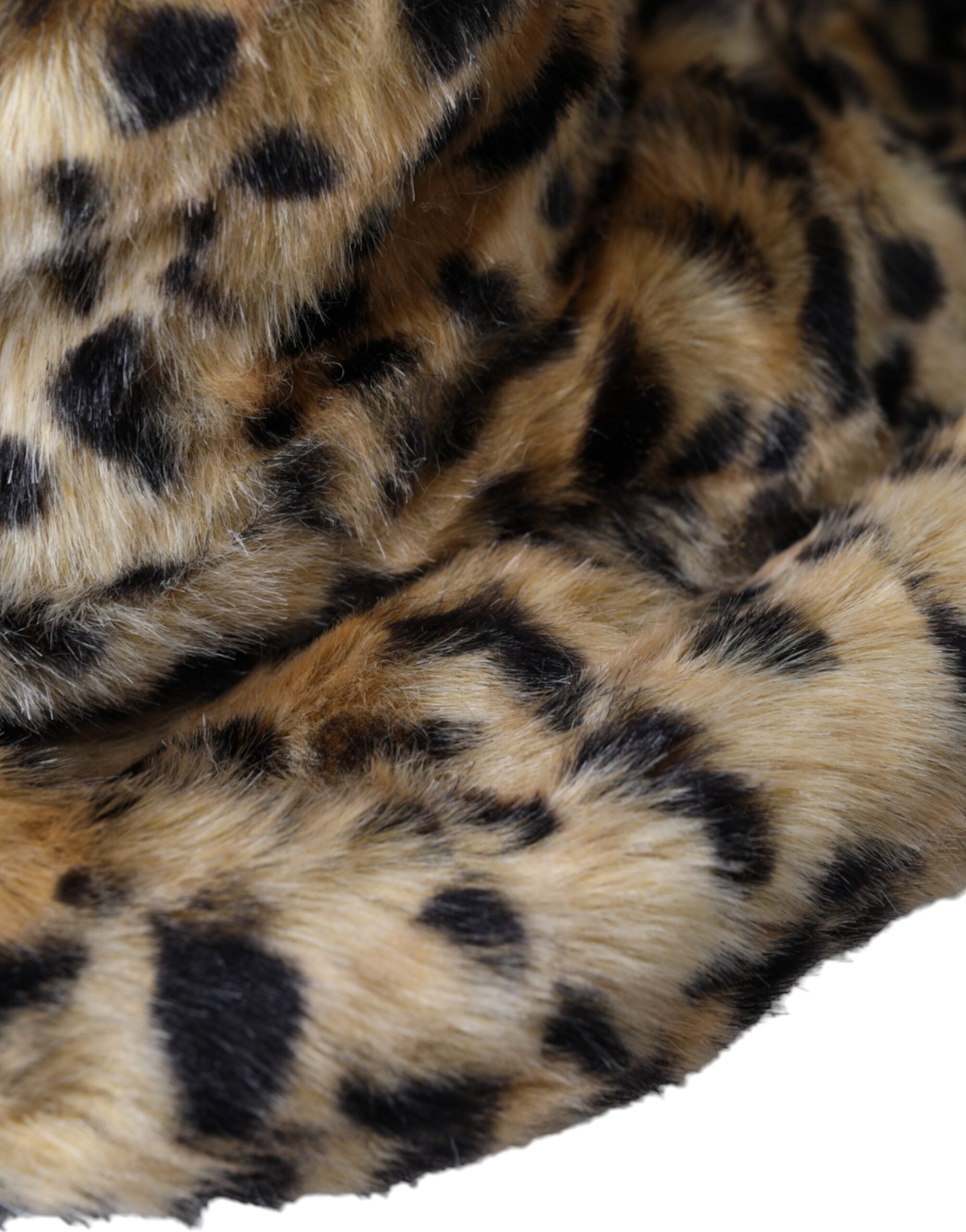 Dámský klobouk z hnědé leopardí kožešiny