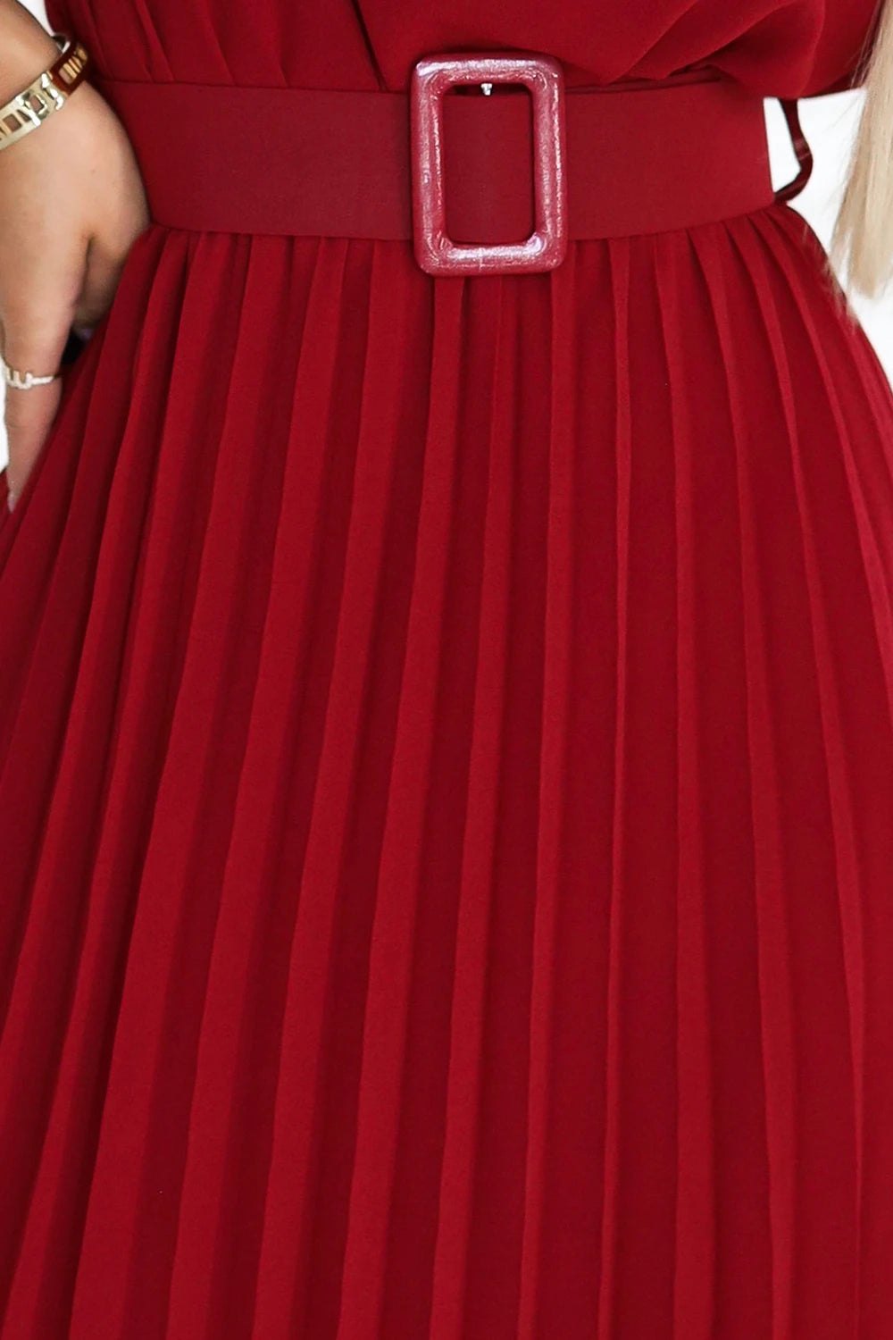 MIA Pleated Chiffon Midi Dress with Wide Belt – Burgundy