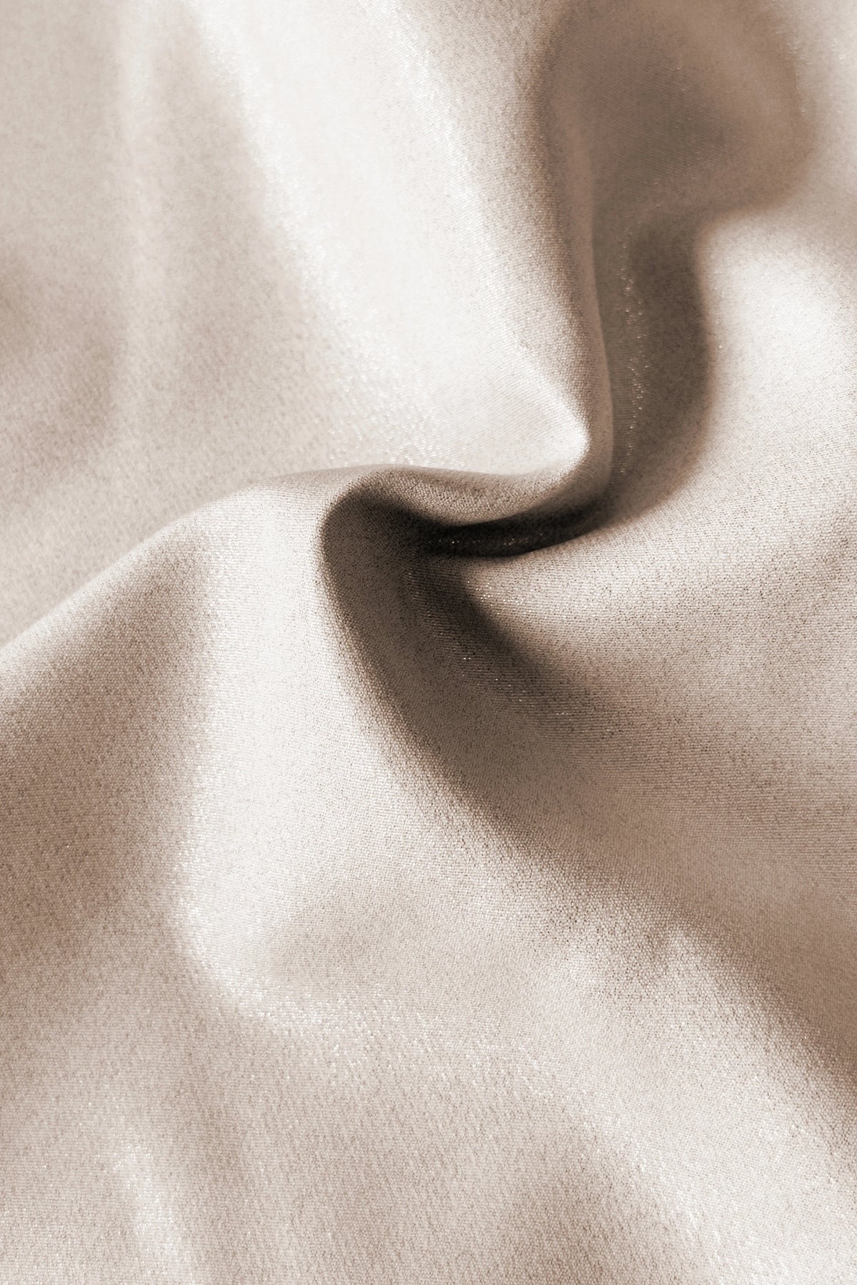 NINA Elegant dress with a wrap neckline, sleeves and a belt – Beige With Glitter