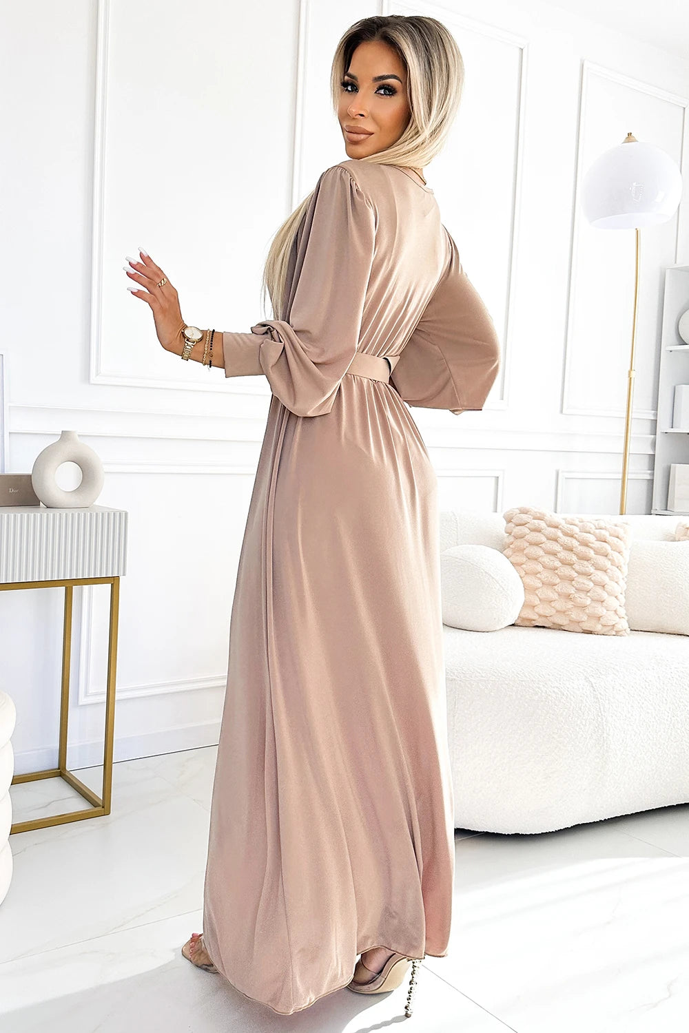 FIORELLA Long dress with a wide belt and neckline – Beige