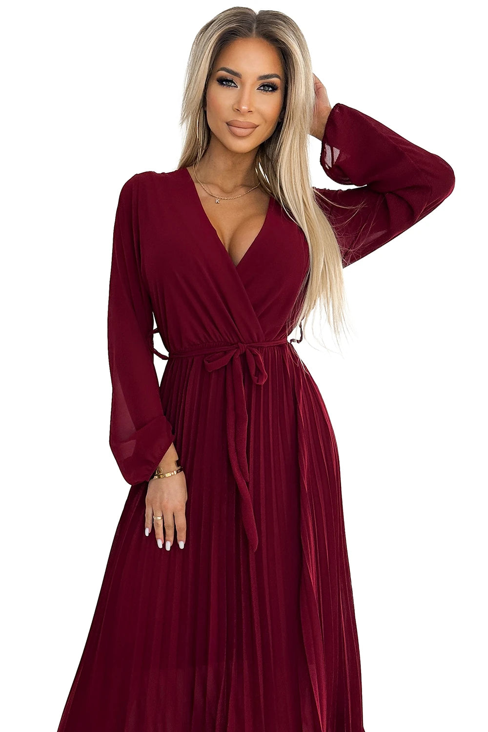 Pleated chiffon dress with scoop neckline, long sleeves and tied belt – Burgundy