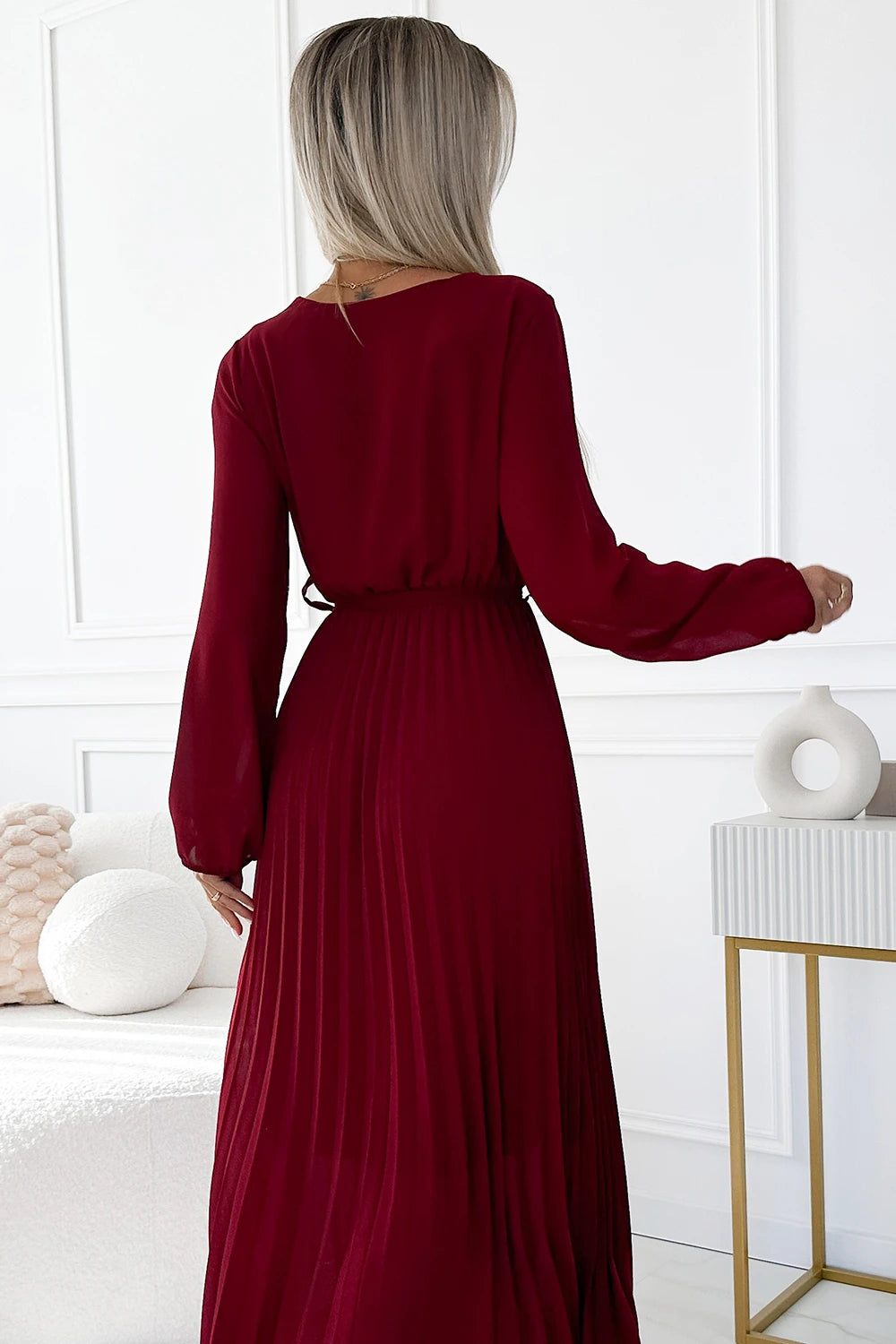 Pleated chiffon dress with scoop neckline, long sleeves and tied belt – Burgundy