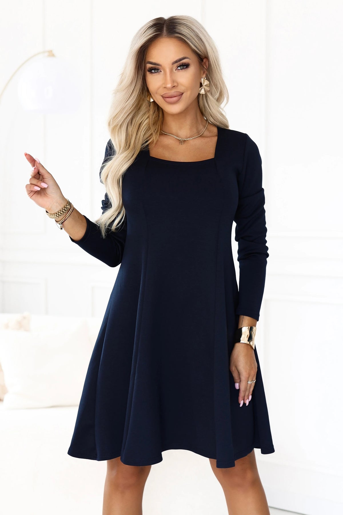 IVANA Comfortable trapeze dress with a neckline and long sleeve – Navy Blue