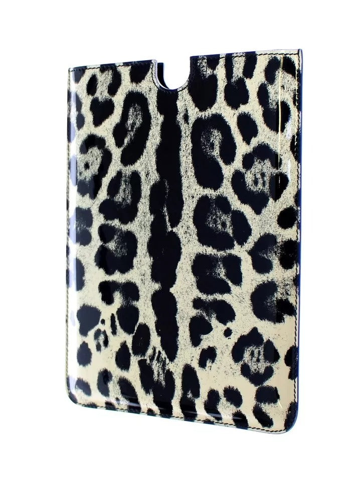 Kožený kryt na e-knihu s bílým leopardím vzorem a pouzdro na tablet