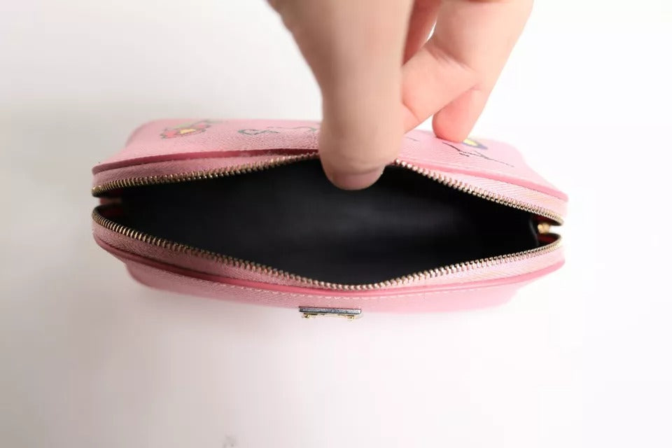 Růžová kožená peněženka s logem DG a zipem
