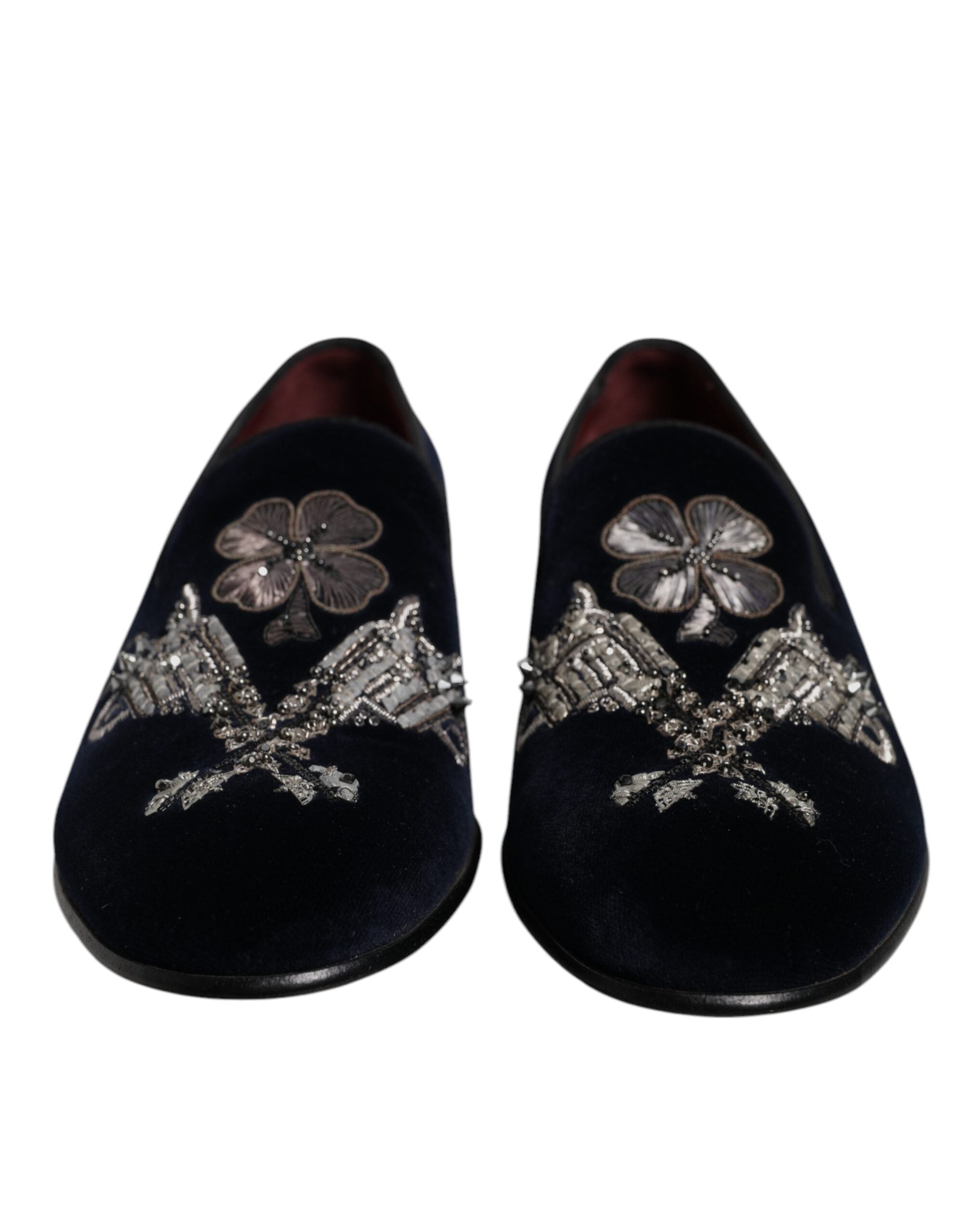 Černé sametové mokasíny s květinovým vzorem a elegantním vzorem