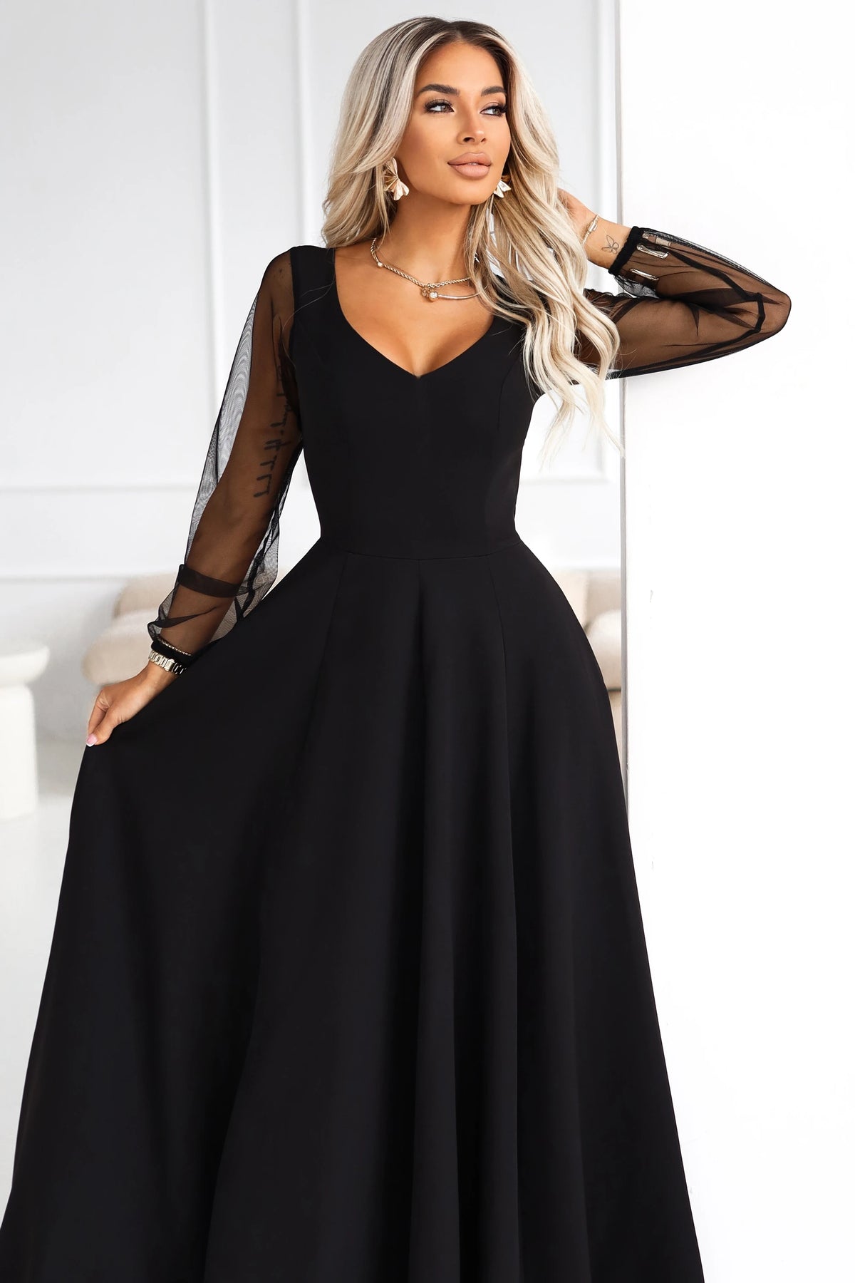 LORETTA unique long dress with tulle sleeves and neckline – Black