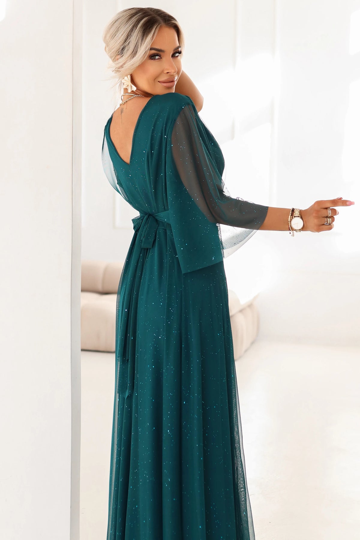 Long, shimmering plus-size dress with a scoop neckline and sheer sleeves – Bottle Green
