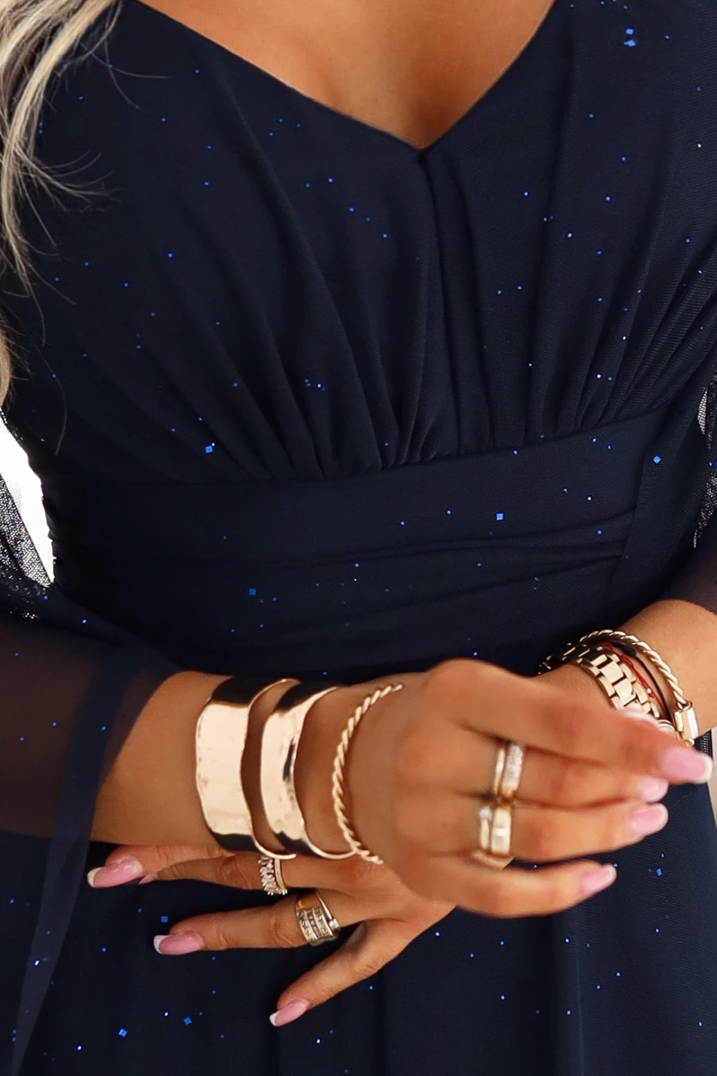 A long, shimmering dress with a neckline and transparent sleeves – Navy Blue
