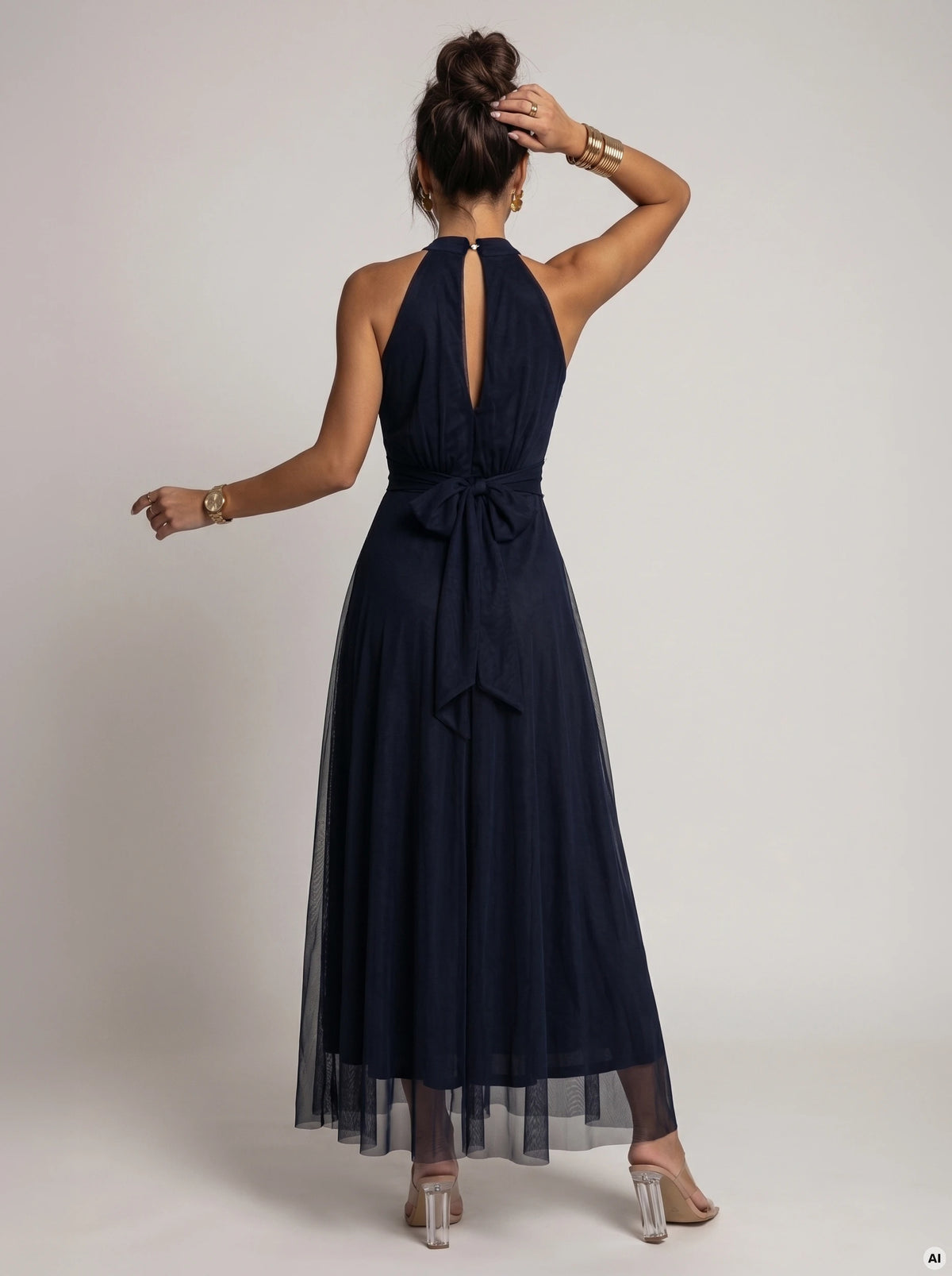 Elegant evening maxi halter dress with tulle and waist tie – Navy