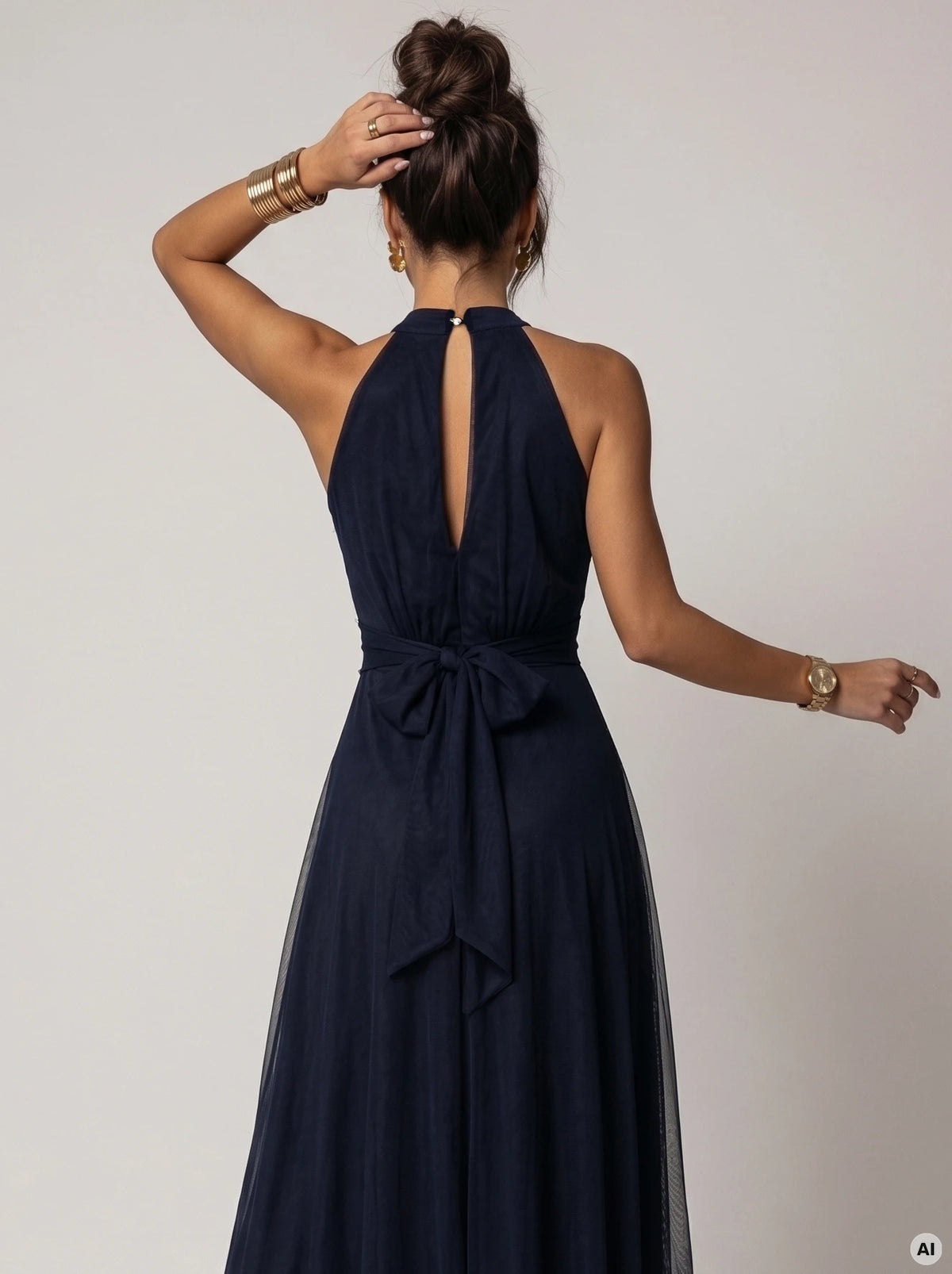 Elegant evening maxi halter dress with tulle and waist tie – Navy