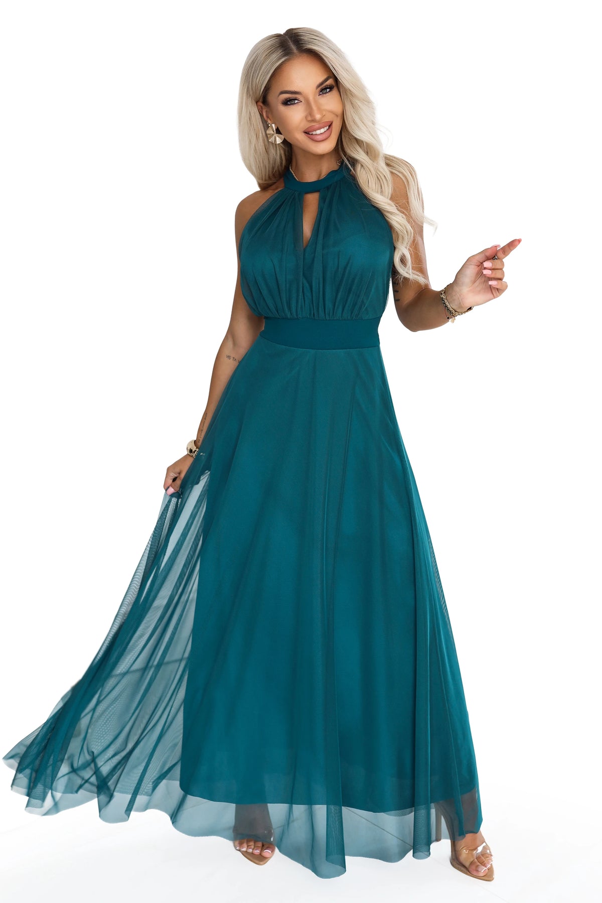 Elegant halter maxi evening dress with tulle and a waist tie – Green
