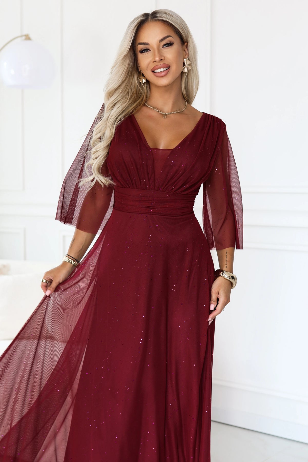 SOLENNE Long shimmering dress with neckline and sleeve – Dark Burgundy