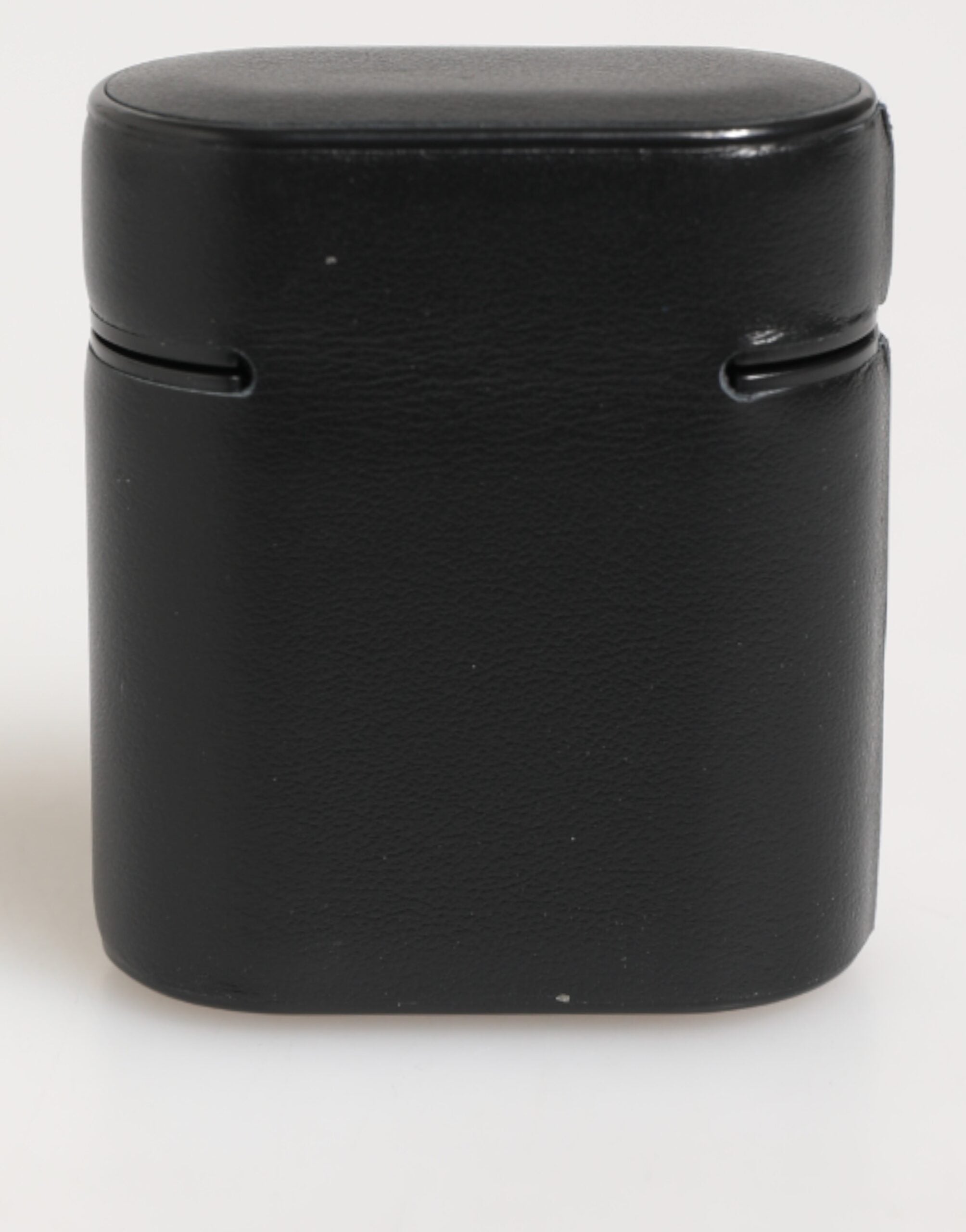 Černé telecí kožené pouzdro s logem a flipovým pouzdrem na Airpods