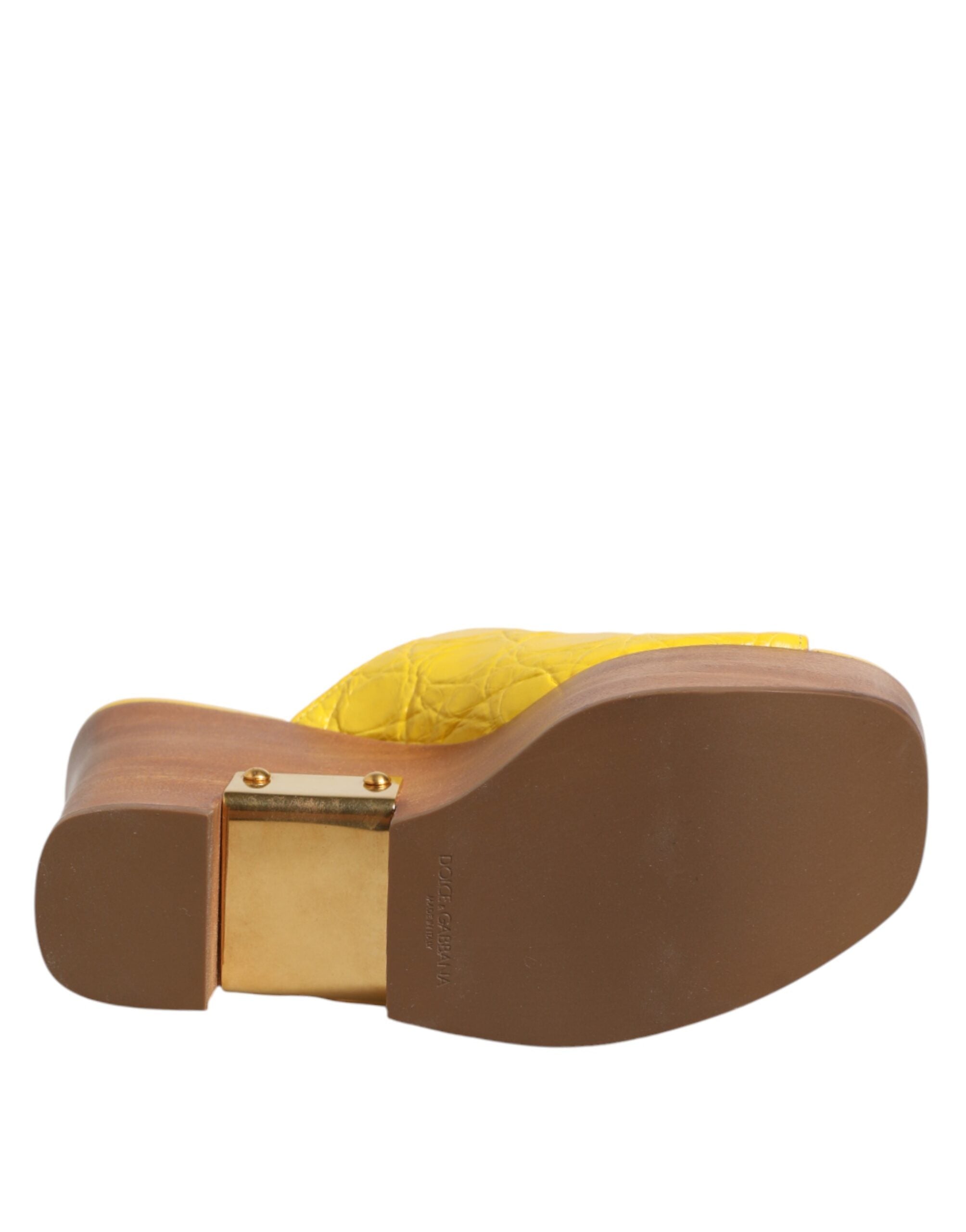 Žluté kožené nazouváky na klínku Wood Mule