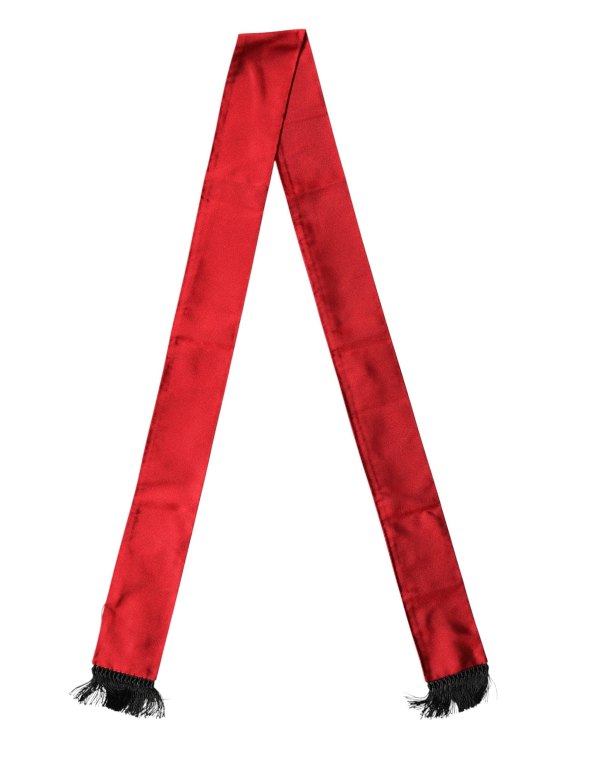 Červená hedvábná šála/foulard s třásněmi na krk