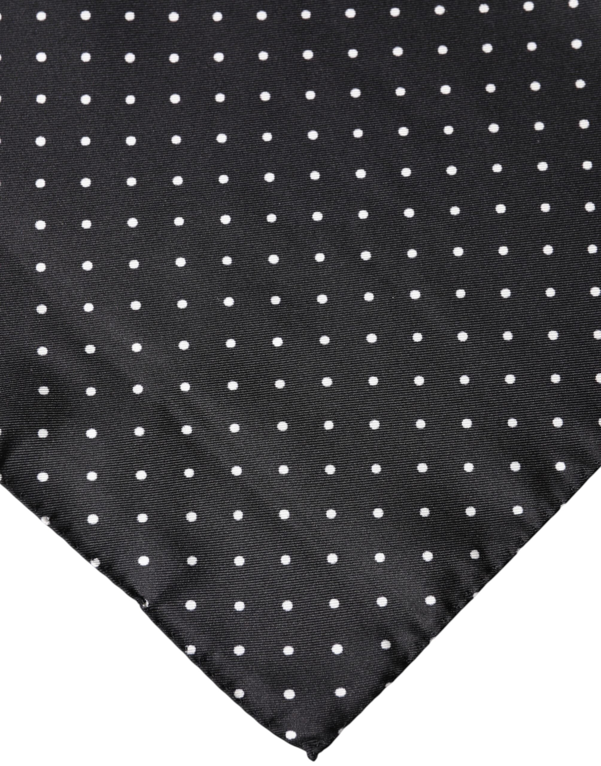 Černý hedvábný šátek/foulard s puntíky