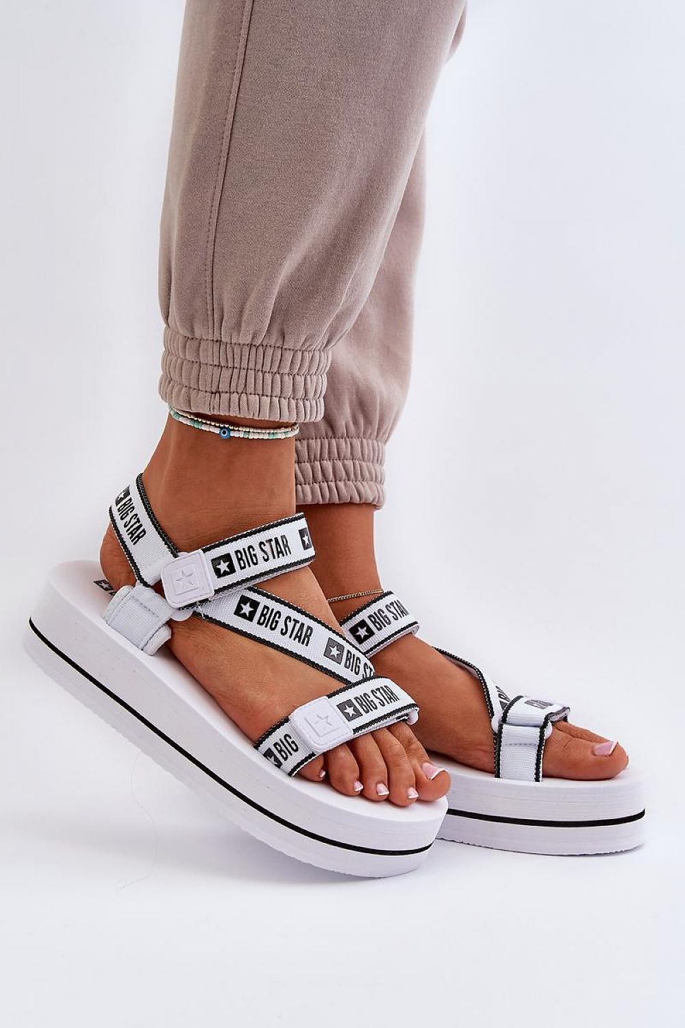 Platform sandals model 198195 Step in style