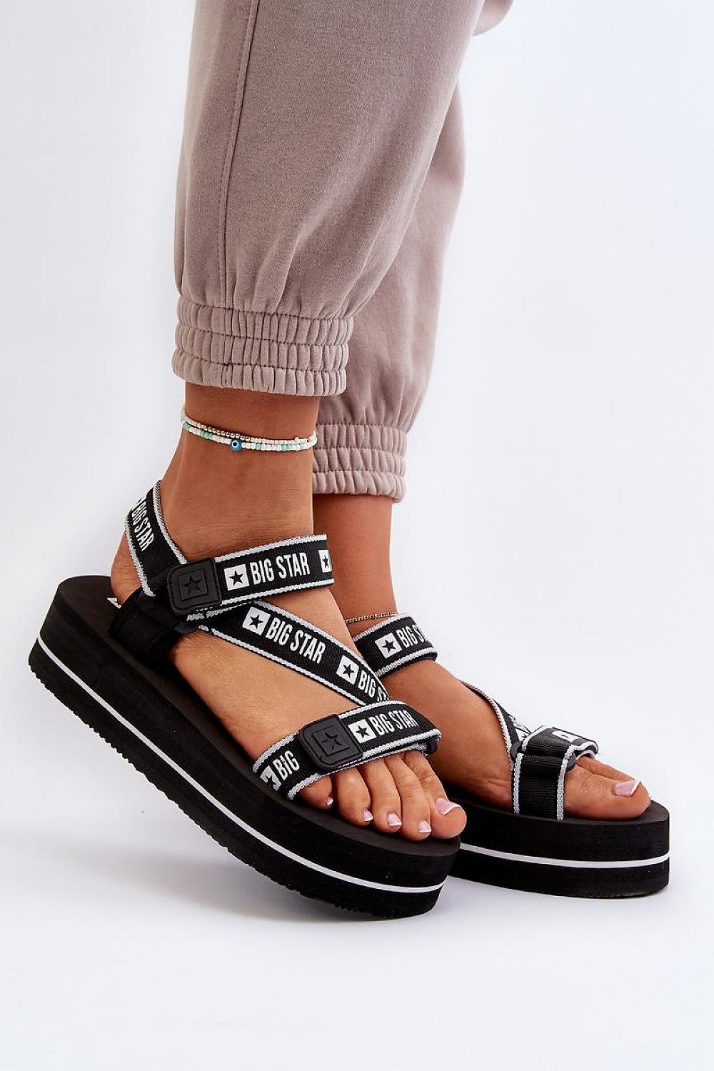 Platform sandals model 198196 Step in style