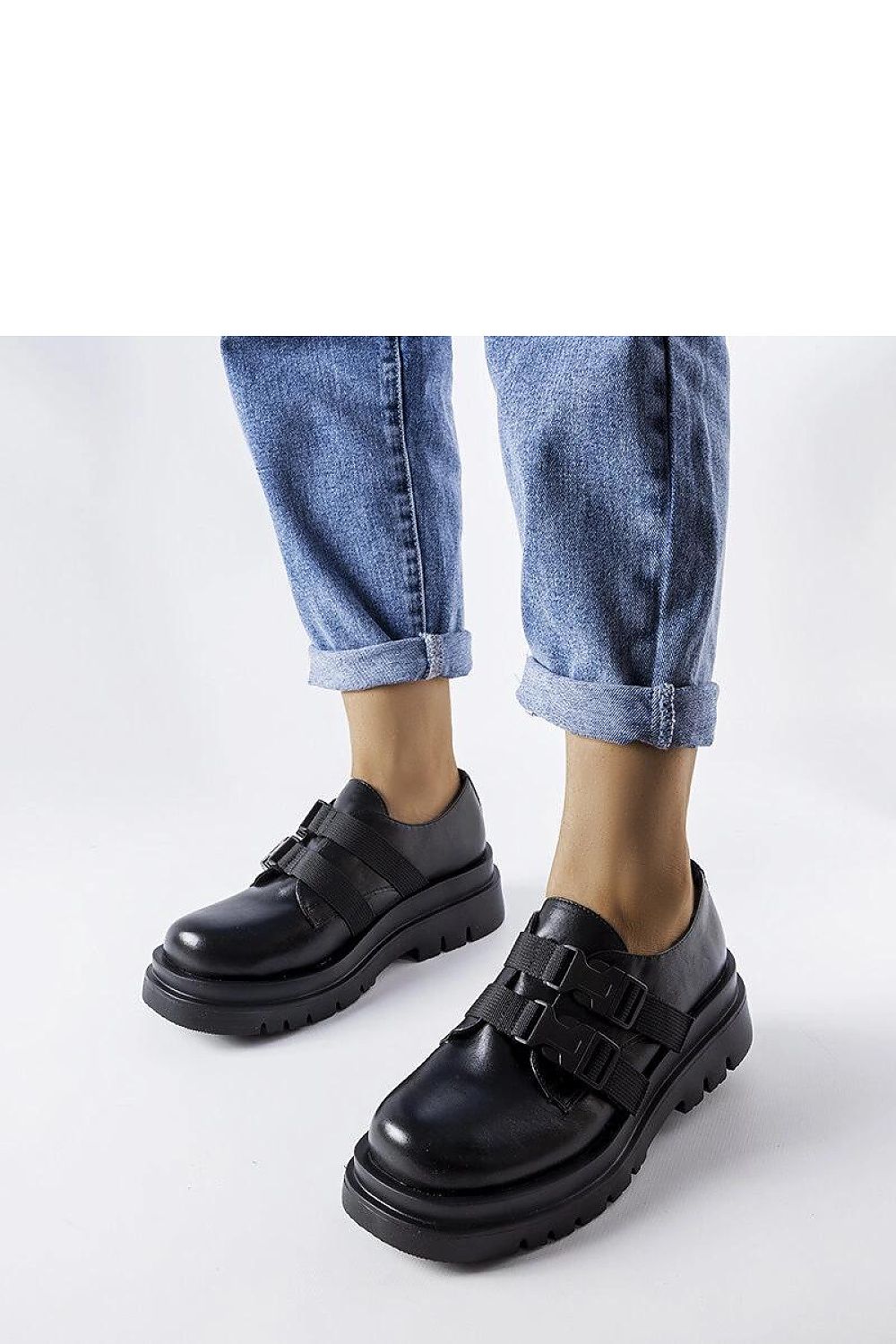 Half shoes model 207041 Solea