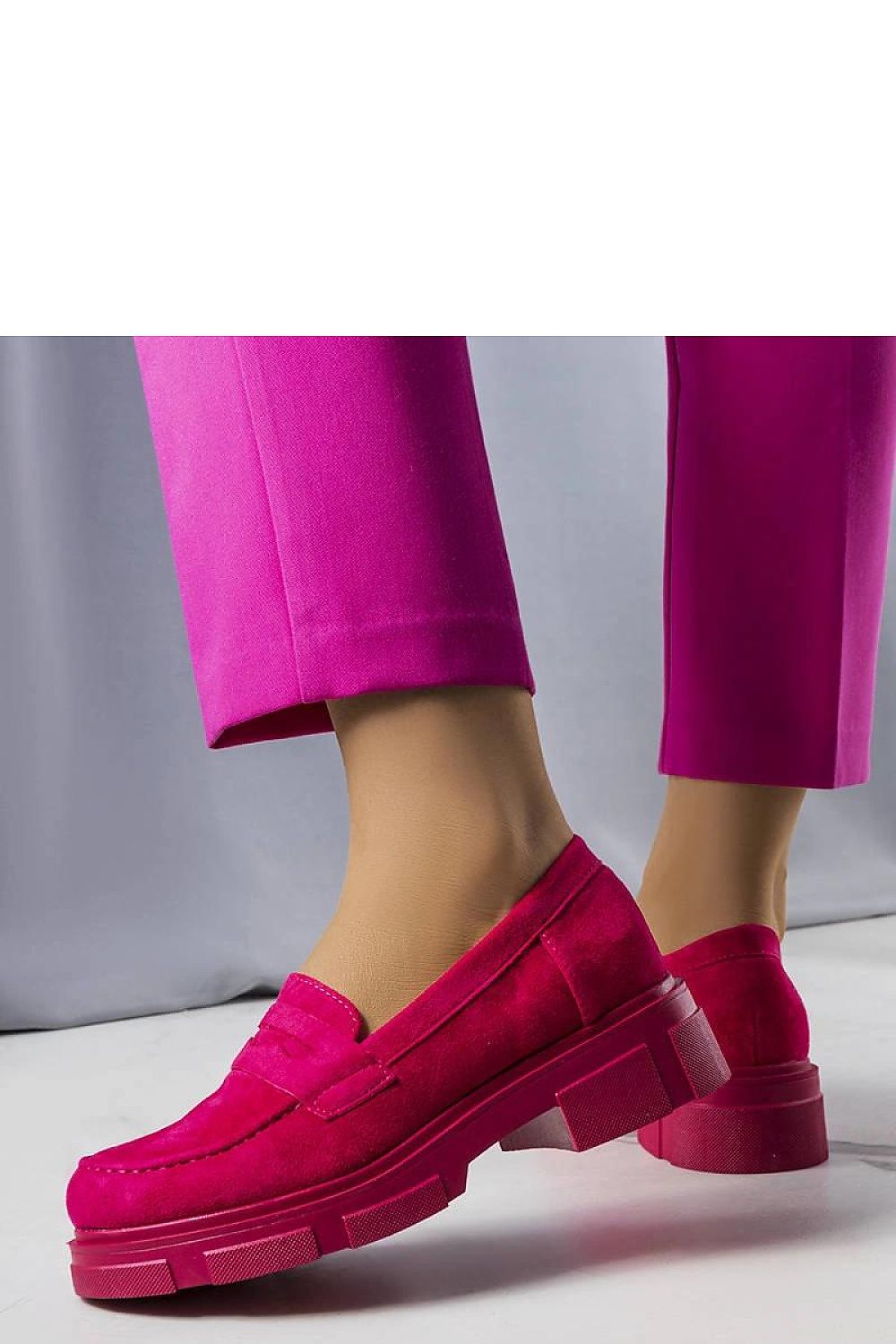 Half shoes model 207088 Solea
