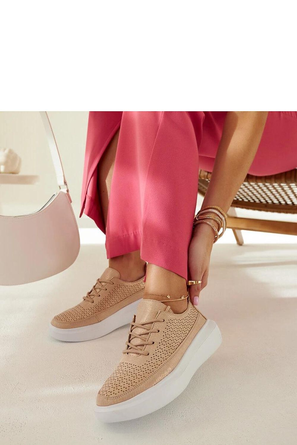 Platform sneakers model 207539 Solea