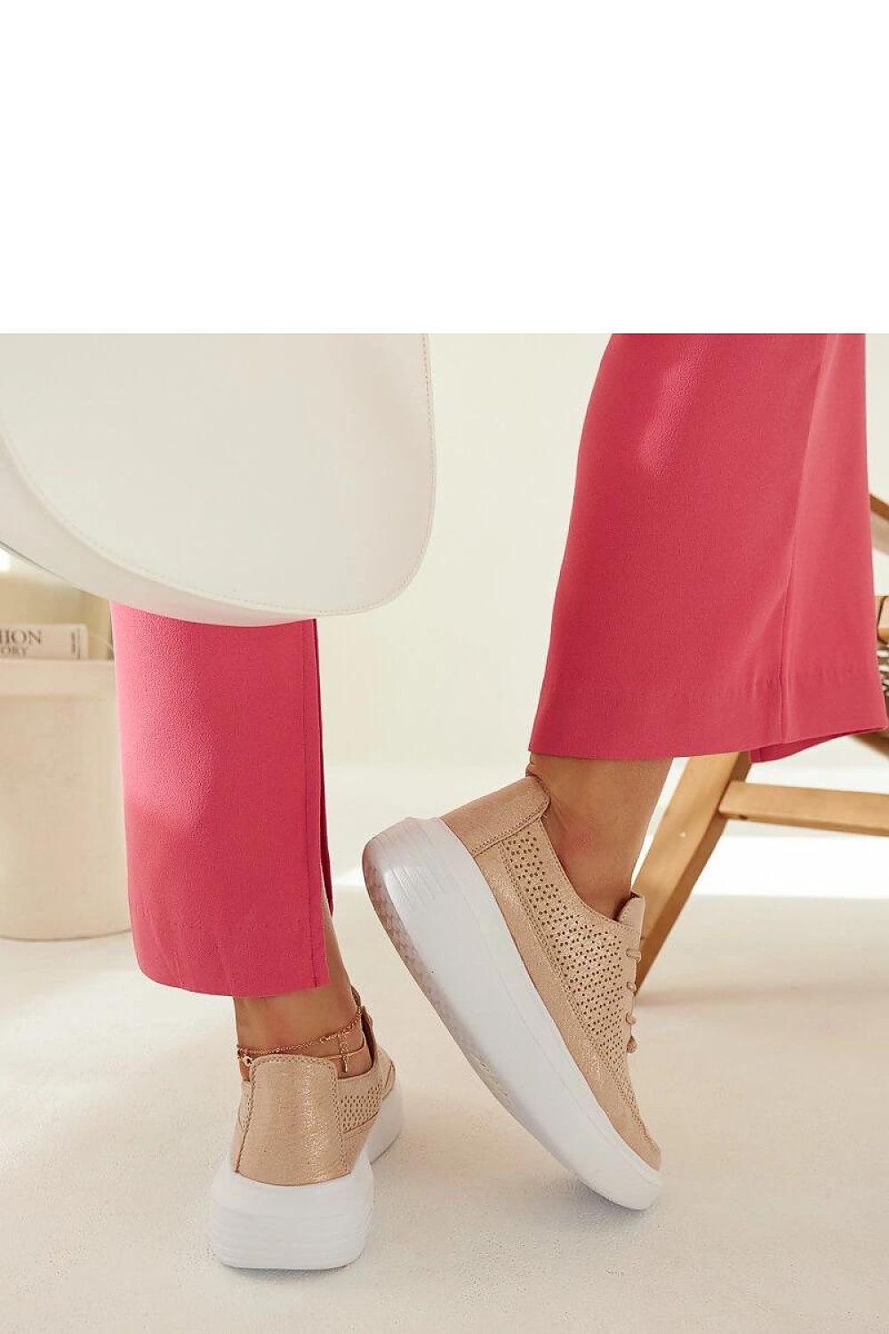 Platform sneakers model 207539 Solea