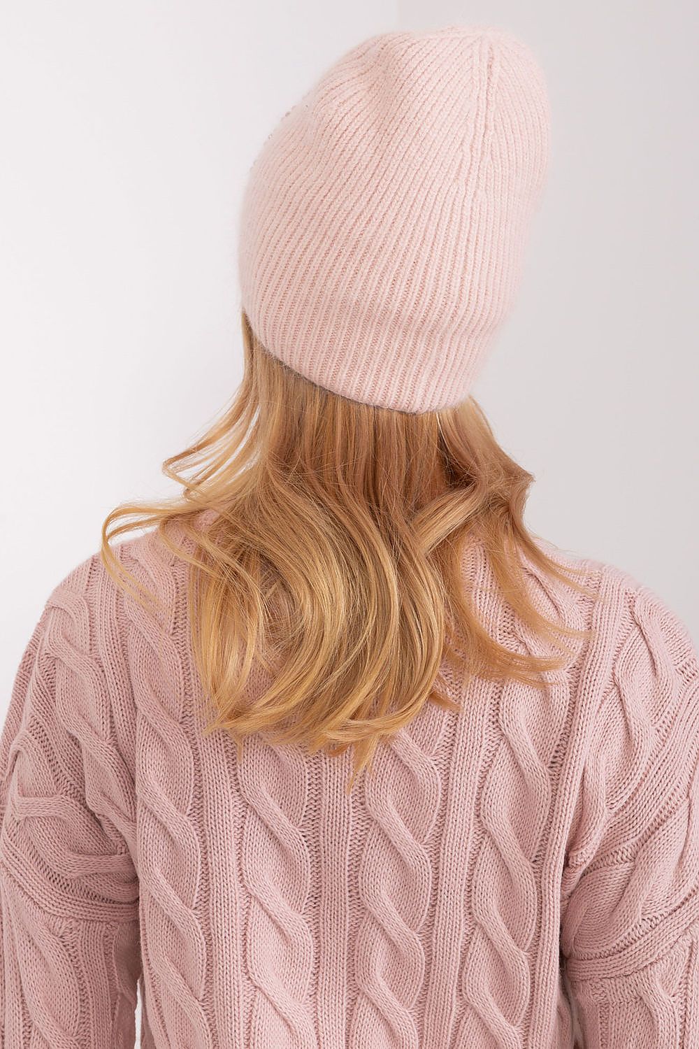 Cap model 208253 AT