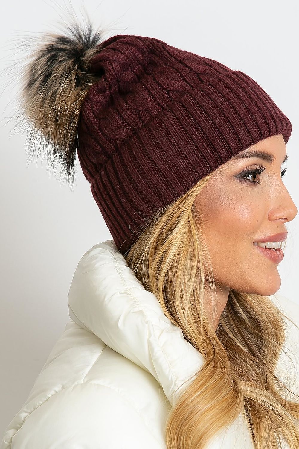 Cap model 208255 AT
