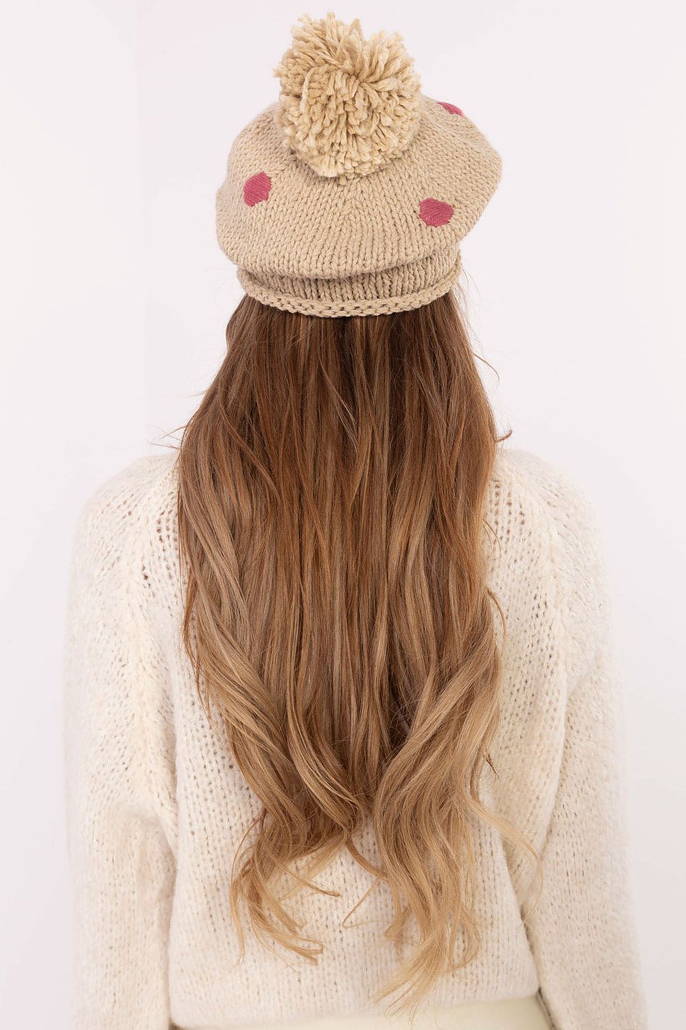 Cap model 208411 AT