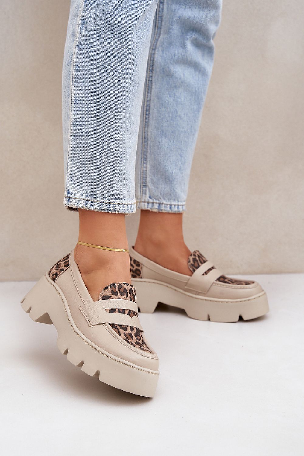 Mocassin model 208663 Step in style
