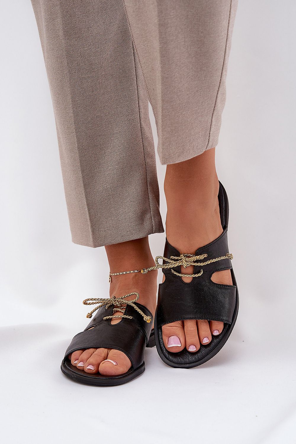 Flip-flops model 210177 Step in style