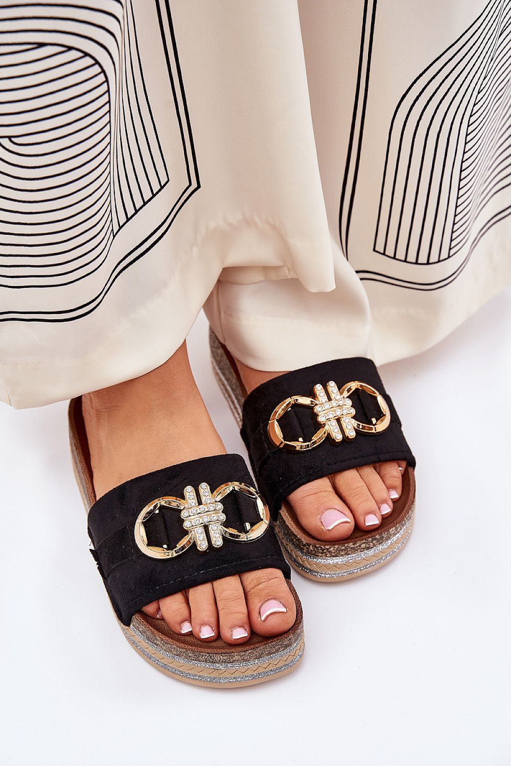 Platform sandals model 210751 Step in style